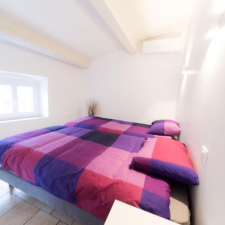 Ravissant Triplex Et Duplex Au Centre De Pont St Esprit 아파트 외부 사진