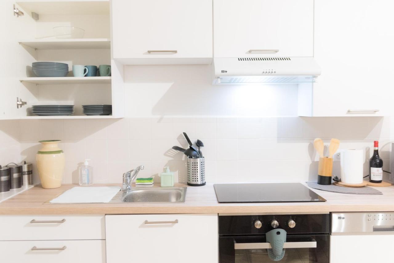 Ravissant Triplex Et Duplex Au Centre De Pont St Esprit 아파트 외부 사진
